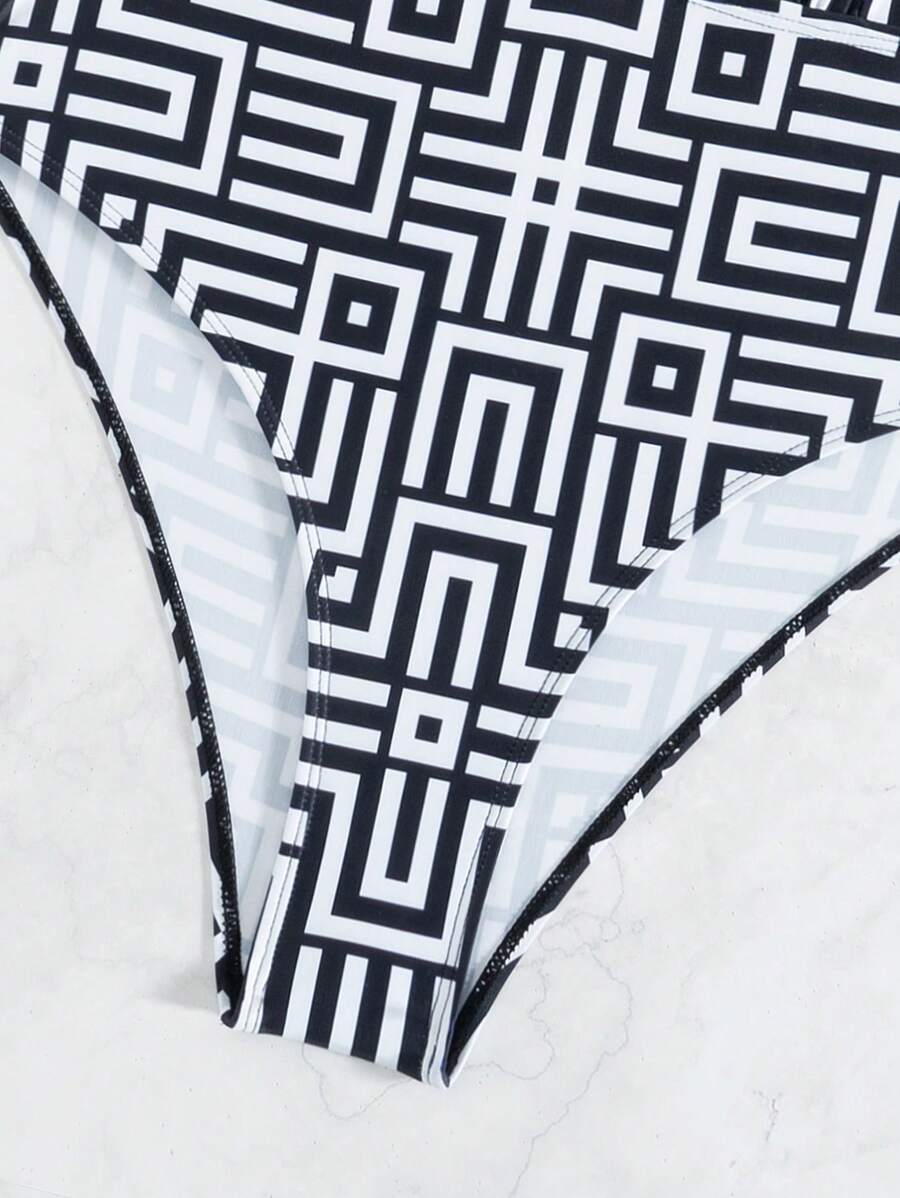 Maiô Estampado Com Recorte E Franzido