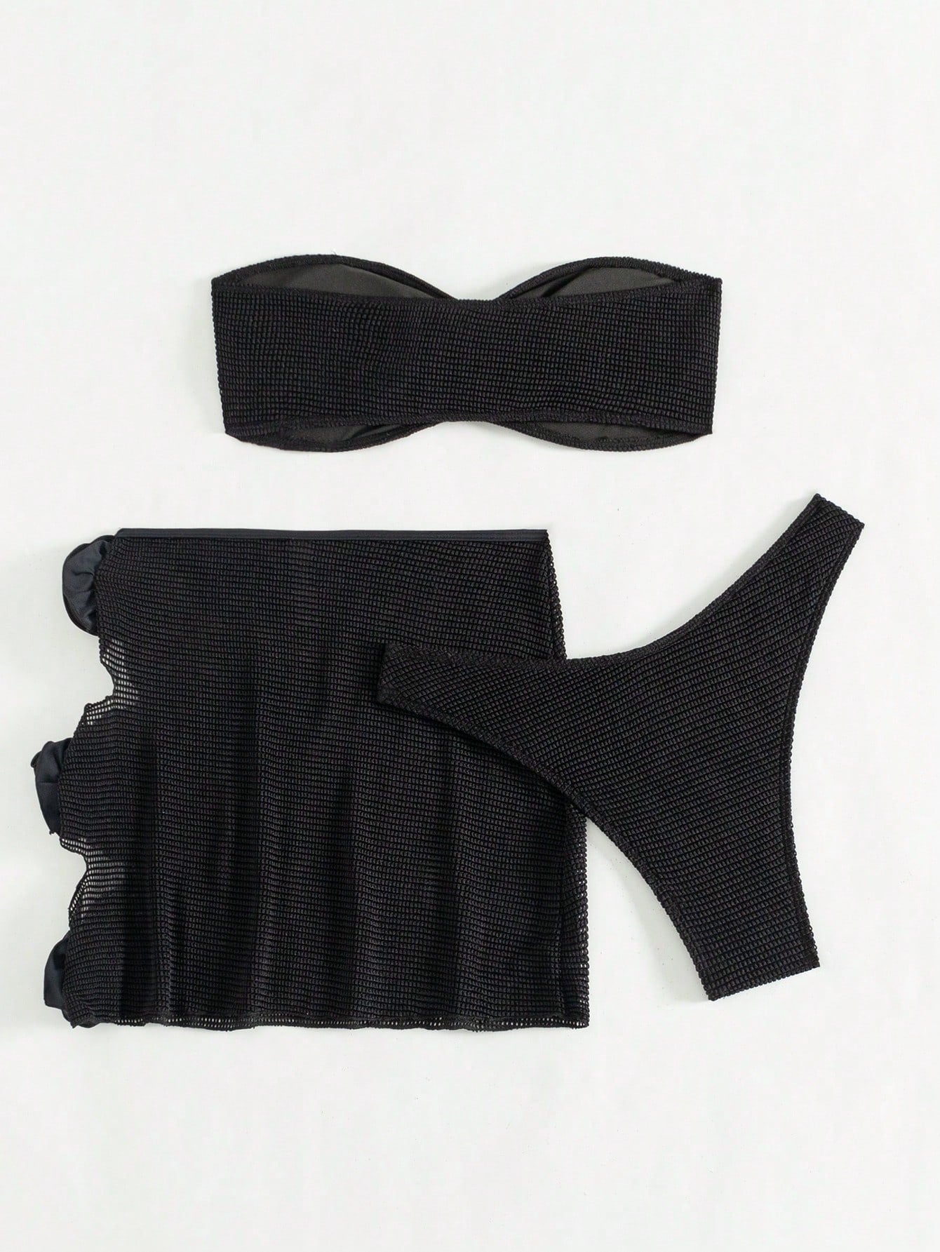 Biquíni Tomara Que Caia Com Flor 3D E Saia