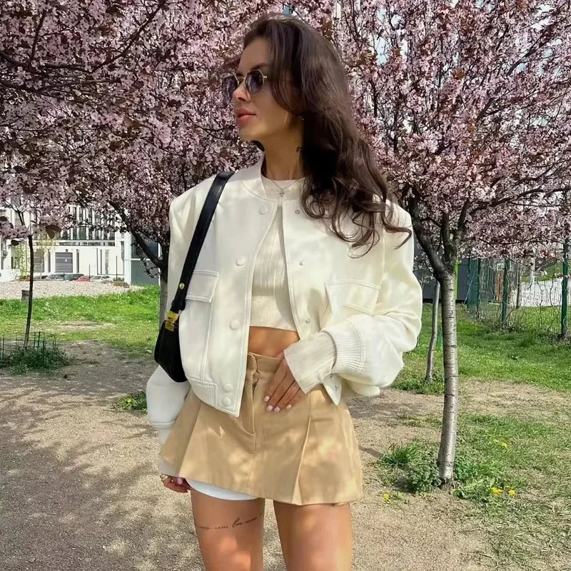 Casaco Feminino Pérola Atemporal