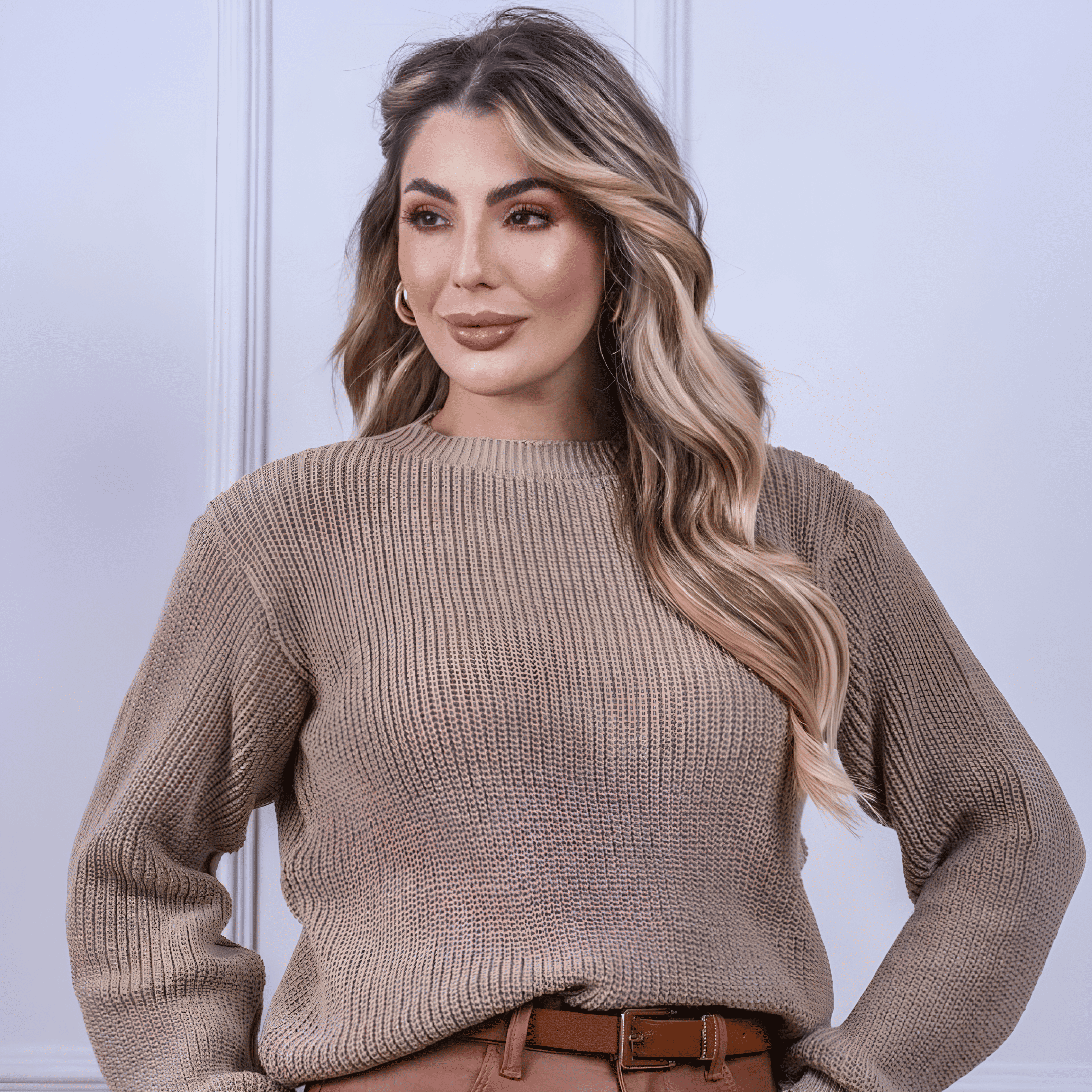 Suéter Feminino de Tricot Lisa Caqui