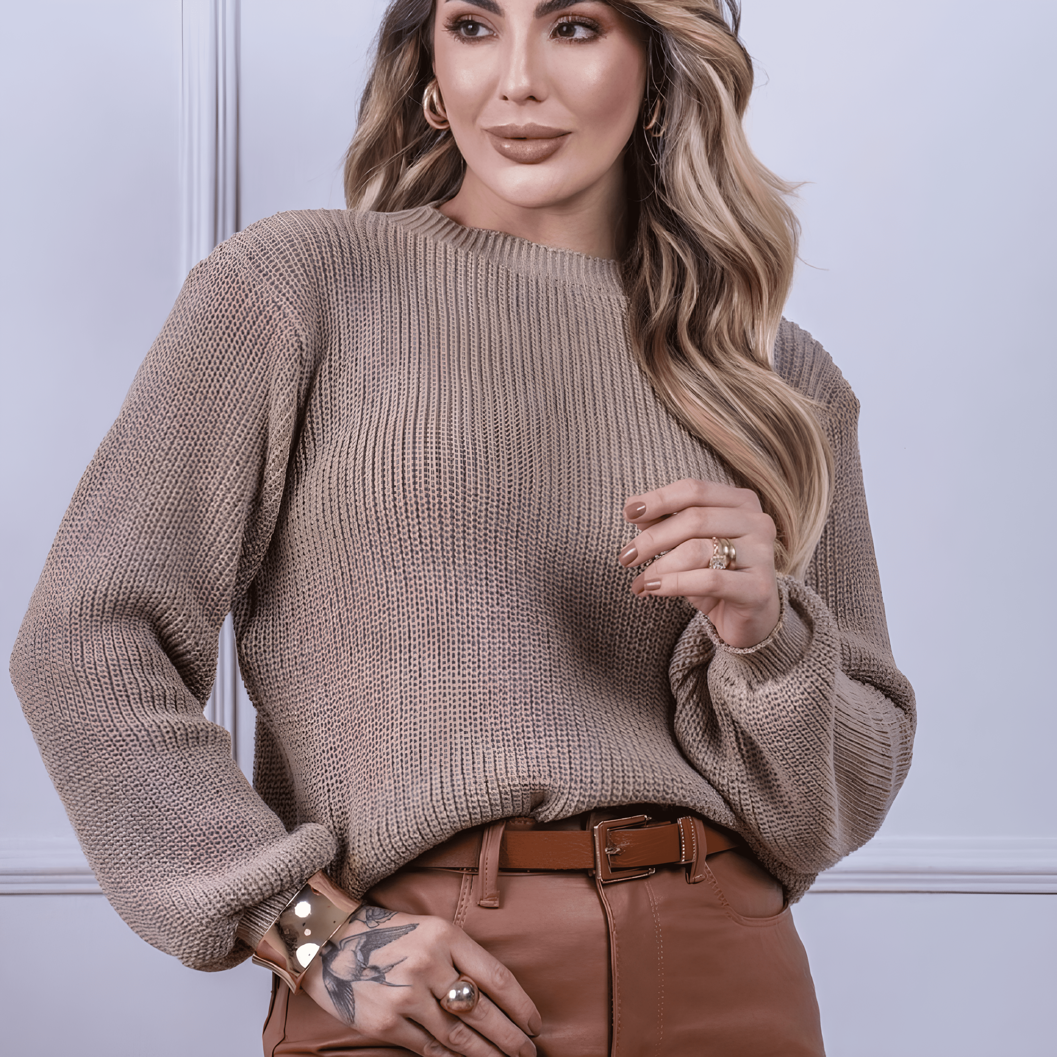 Suéter Feminino de Tricot Lisa Caqui