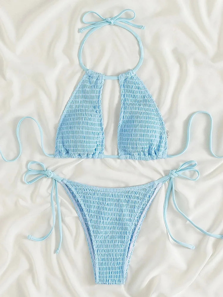 Biquíni Feminino Halter com Amarração Lateral e Recortes