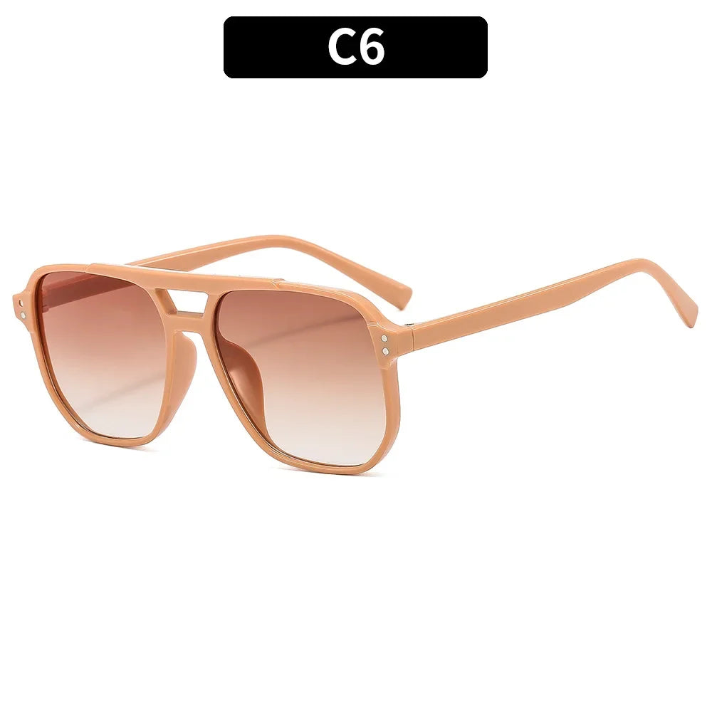 Óculos de Sol Feminino Vintage – Armação Grossa com Lentes UV400