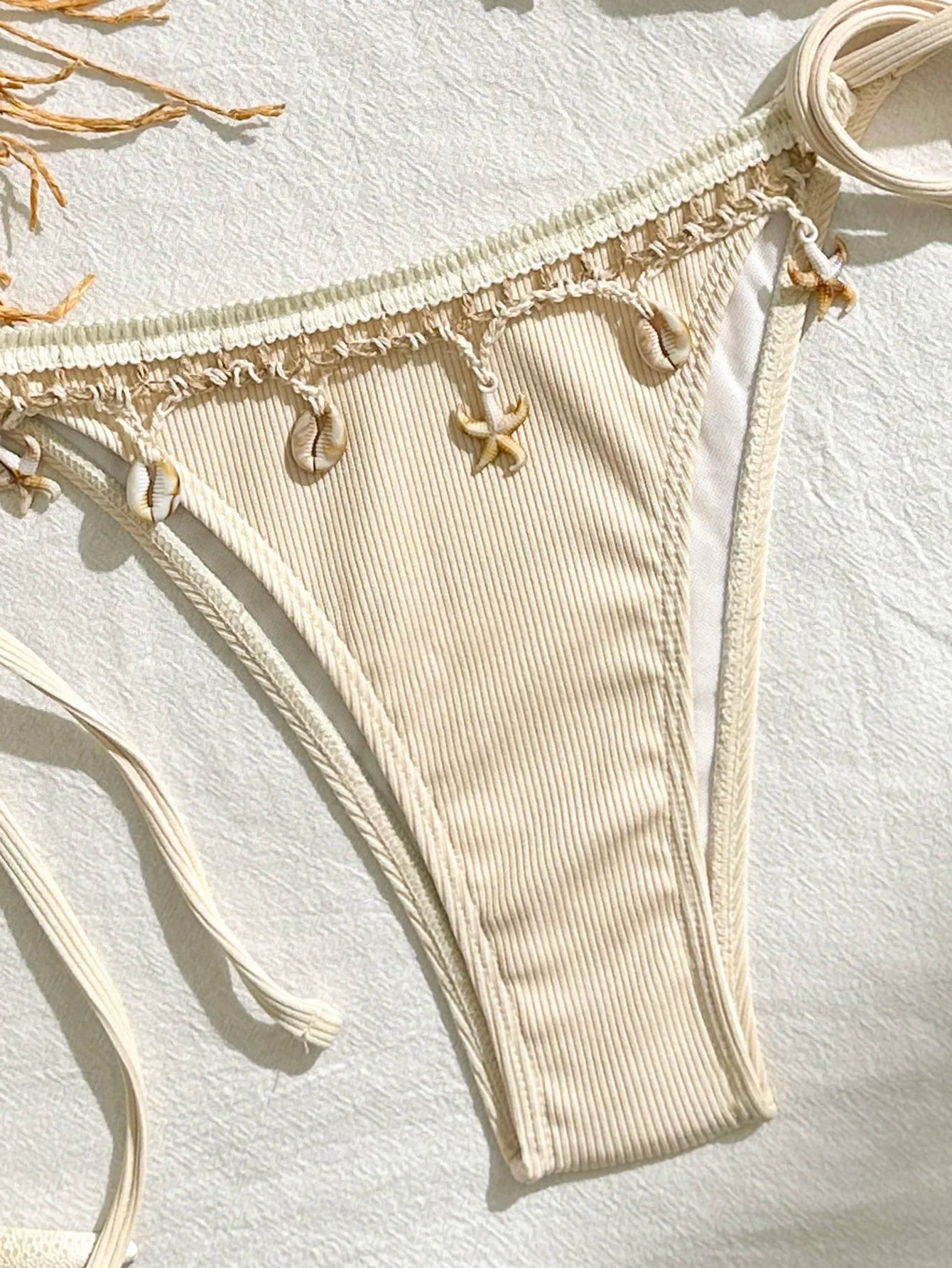 Biquíni Feminino Peachtan com Tassel – Conjunto Thong 2 Peças
